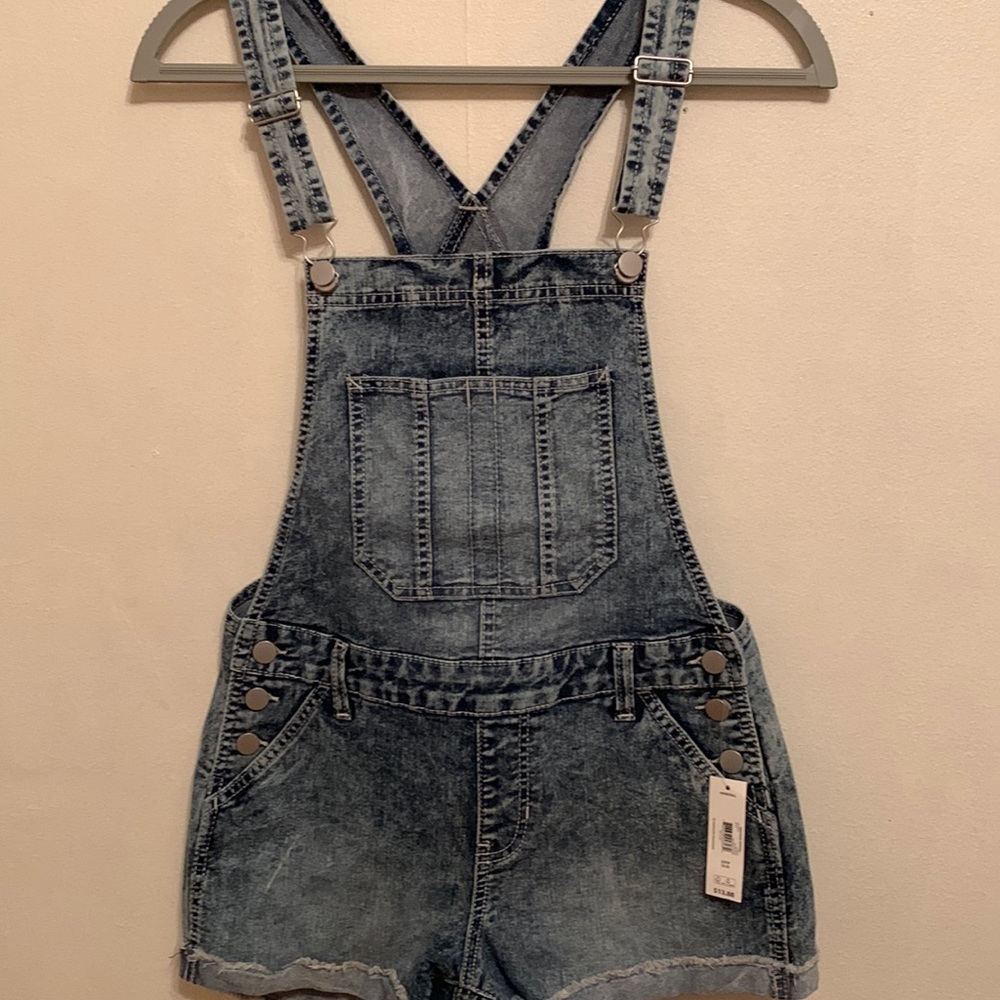 Jump suit